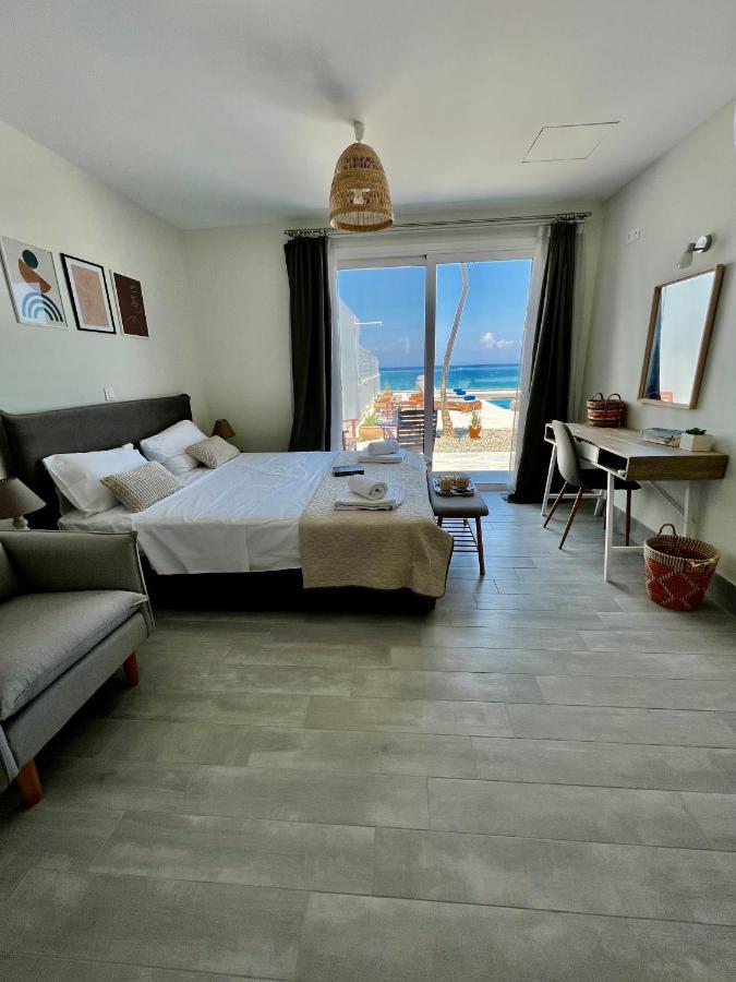 Vaso Beach Front Villa Ialysos  Exteriör bild