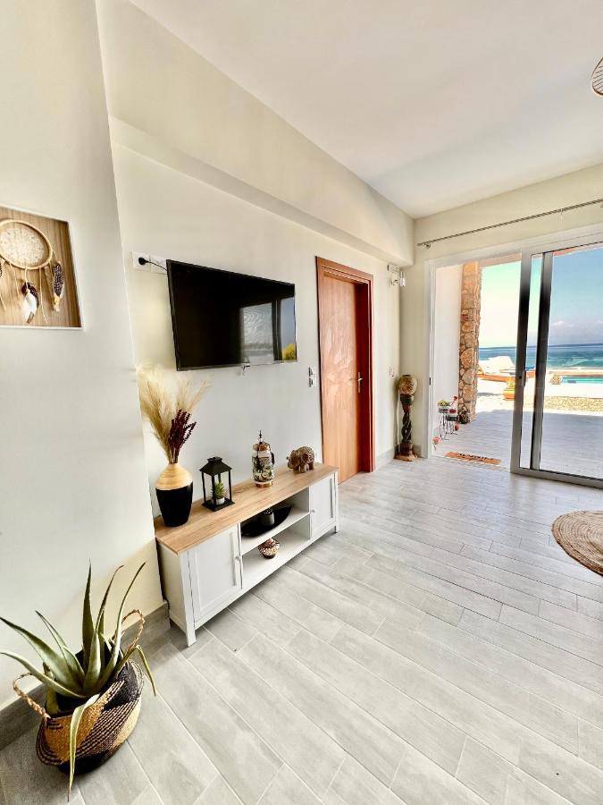 Vaso Beach Front Villa Ialysos  Exteriör bild